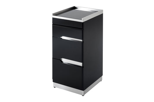 Cabinet 3